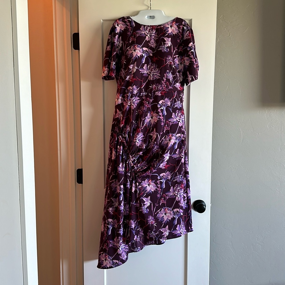 Purple, floral, fun and beautiful! 💜